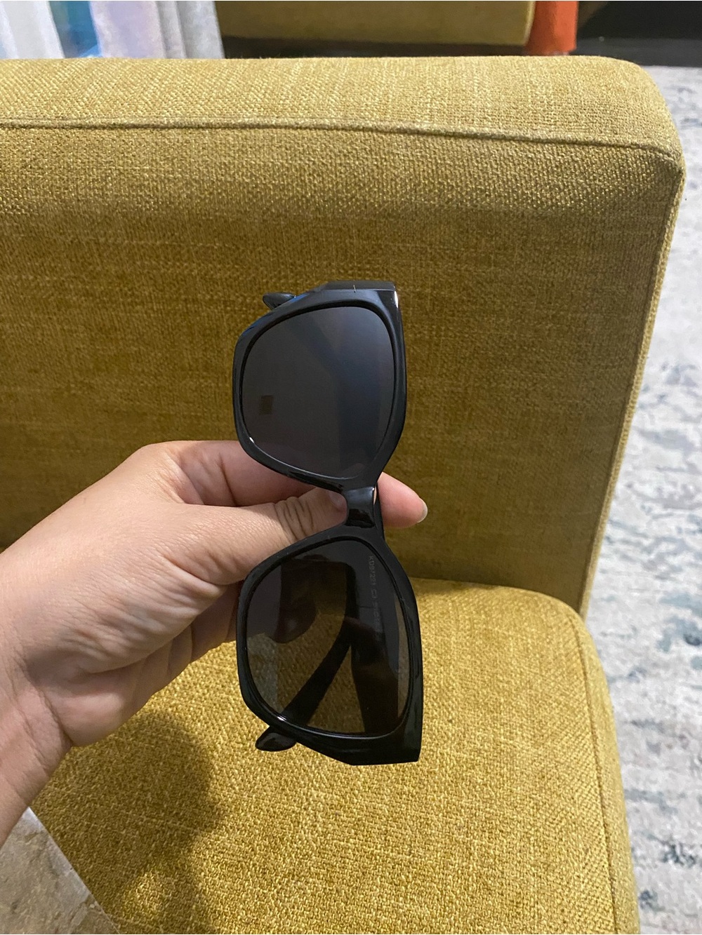 Classic Black Oversized Sunglasses